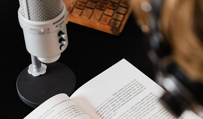 Seminario-Taller Narración de Audio-Libros (Grupal)