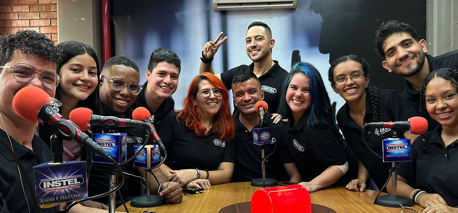 Técnico Laboral Locución con énfasis en Radio, Presentación de Televisión y Medios Digitales